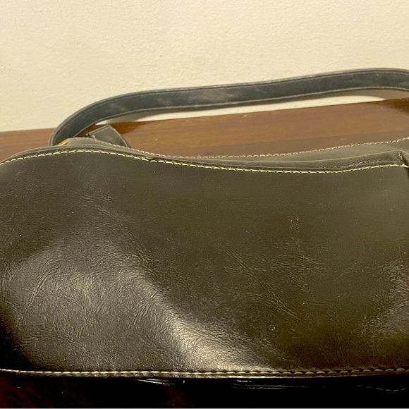 Muda. Black bag, used with signs of use, with 2 bags in front, very practical. - Picture 5 of 5